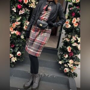 Short sleeve plaid dress